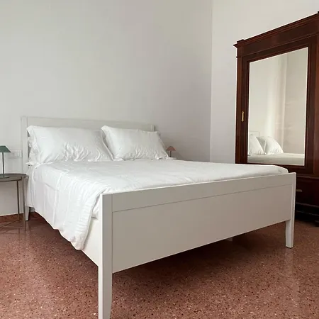 Civico 99 Bed and Breakfast 3*