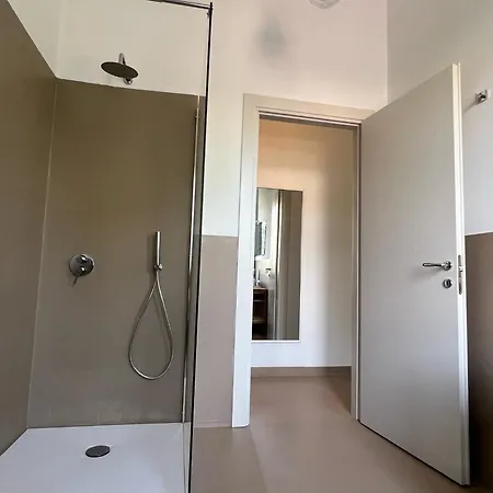 Bed and Breakfast Civico 99 Ραβένα