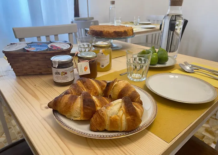 Bed & Breakfast Civico 99 3*