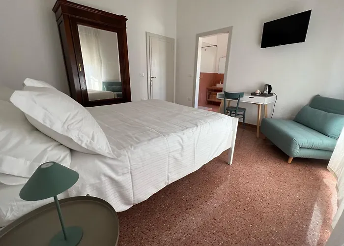 Civico 99 Bed & Breakfast 3*